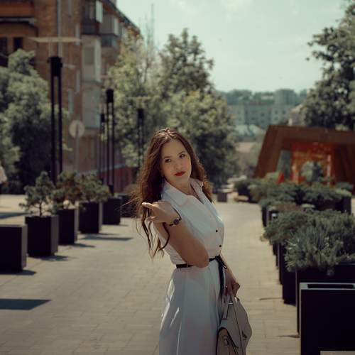 Photo #13700437