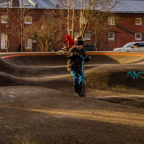 Photo #13700745