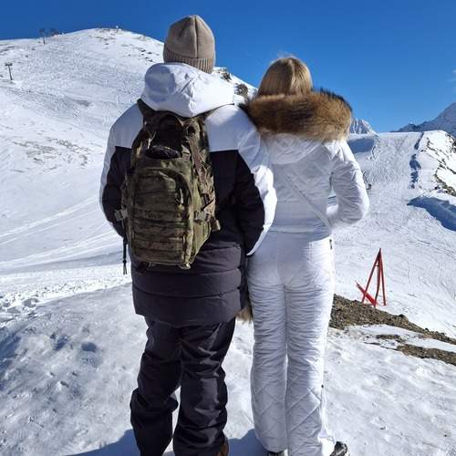 Photo #13707889