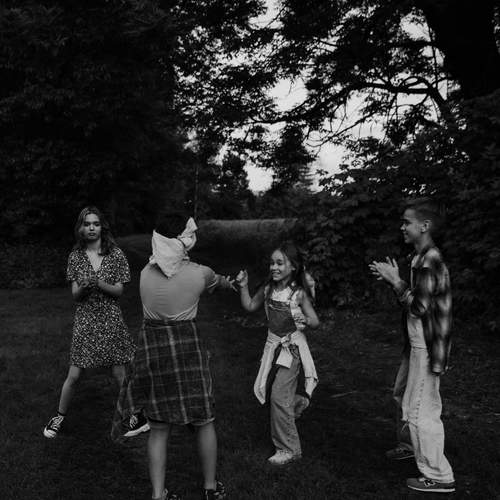 Photo #13717235