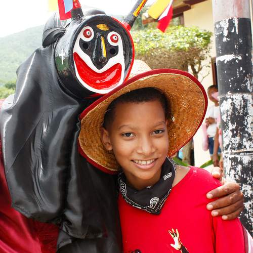 Photo #13717668