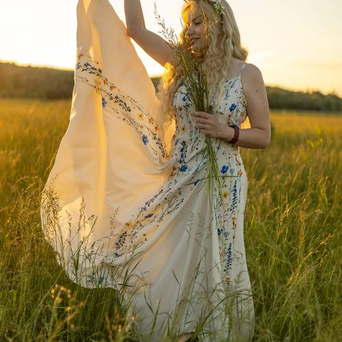 Photo #13717942