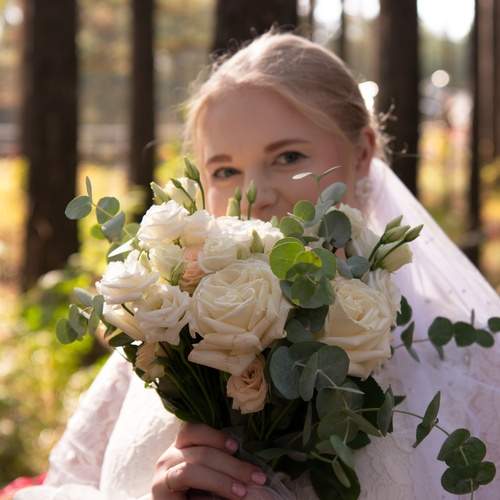 Photo #13723733