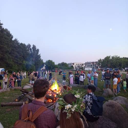 Photo #13725400
