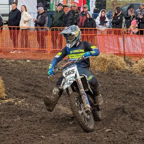 Photo #13728293
