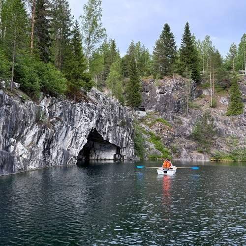 Photo #13730990