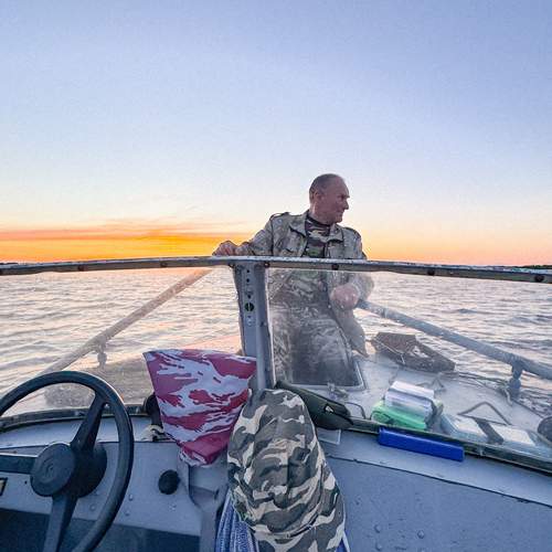 Photo #13733719