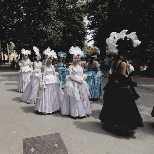 Photo #13734924