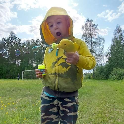 Photo #13735217