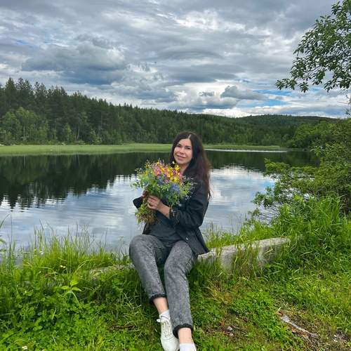 Photo #13735748