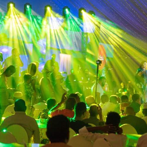 Photo #13740095