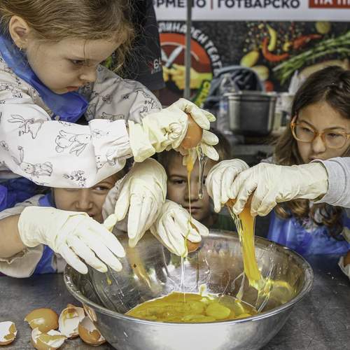 Photo #13740223