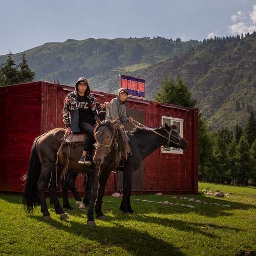 Photo #13742058