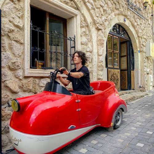 Photo #13742399