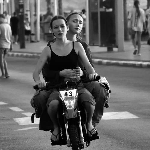 Photo #13742433