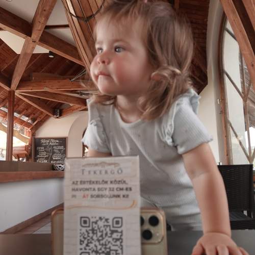 Photo #13749452