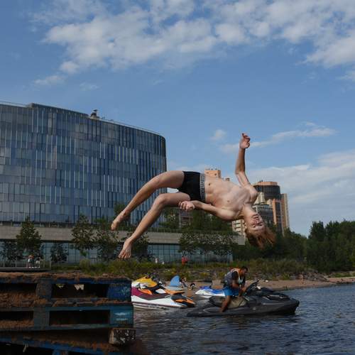 Photo #13753786