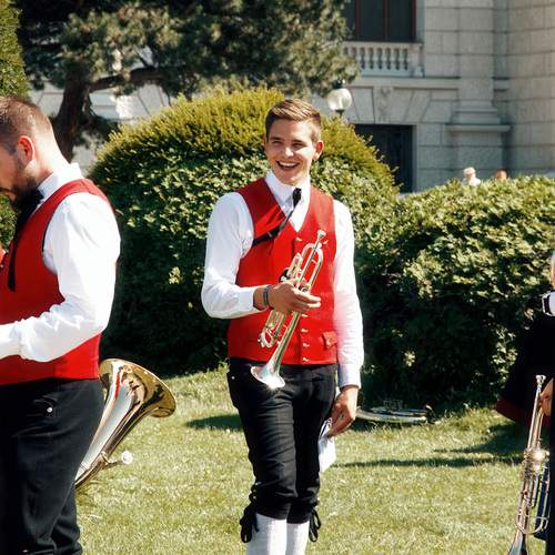 Photo #13759337