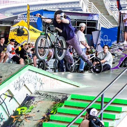 Photo #13761478