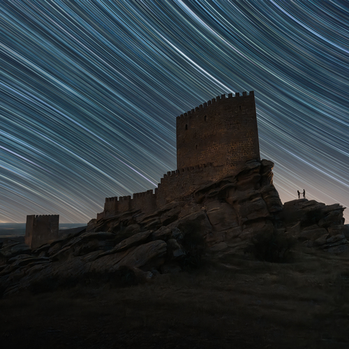 De la mano en el Castillo de Zafra