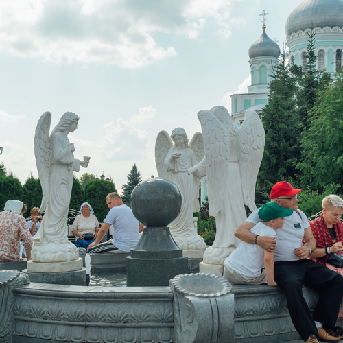 У фонтана с Ангелами...