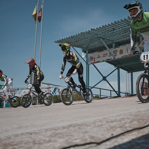 Photo #13772167