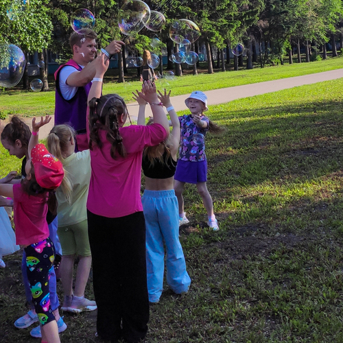 Photo #13775449