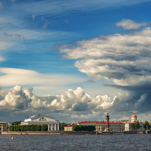 Облачный фронт. Санкт-Петербург
