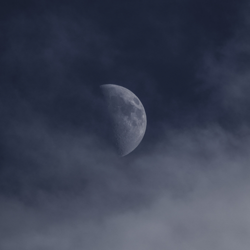 Lunar Veil