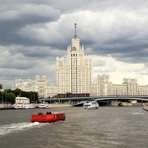 Облака над городом