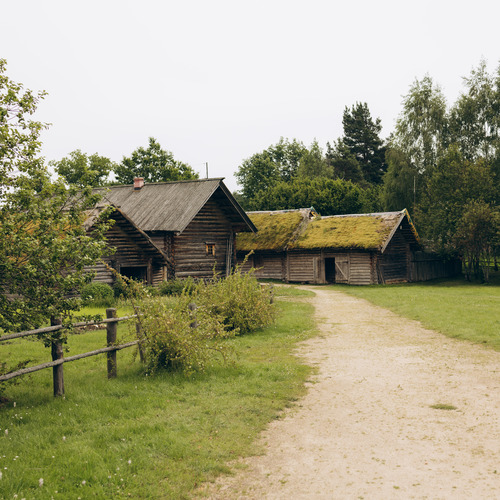 Photo #13807603