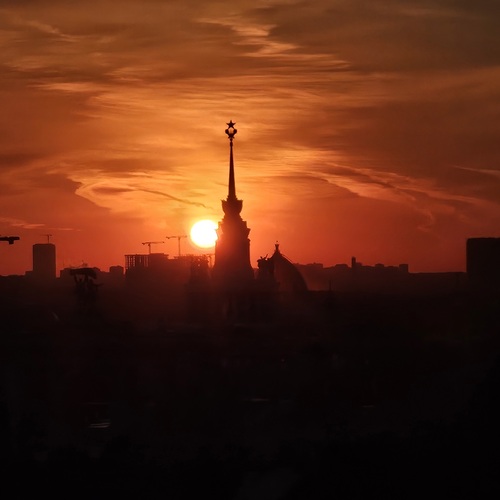 Закат на ВДНХ