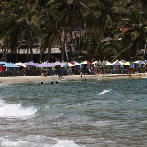 Photo #13827803