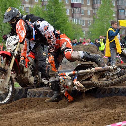 Photo #13835445