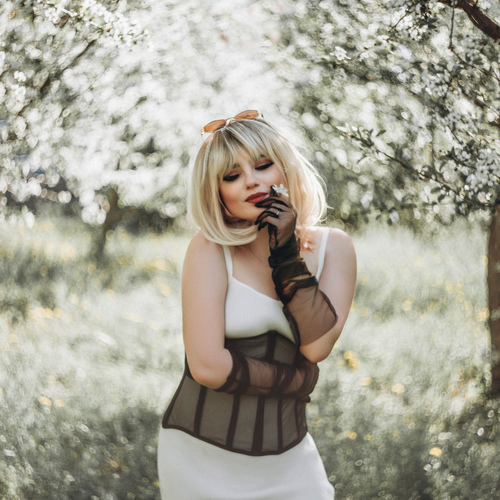 Photo #13836176