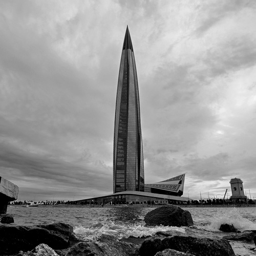 небоскреб на острове