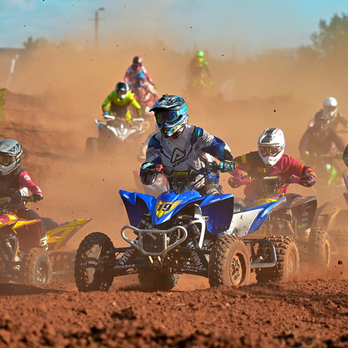 Photo #13875702