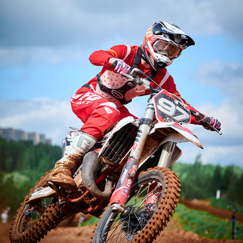 Photo #13875809