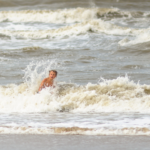 Photo #13883980