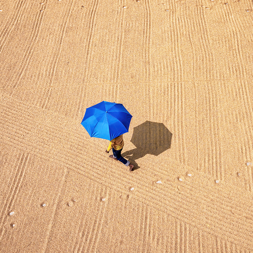 AZURE SOLITUDE