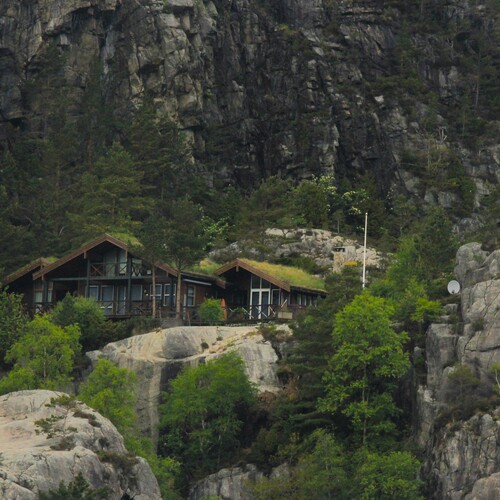 Photo #13887202