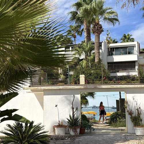 Photo #13939969
