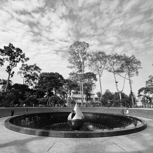 etween Earth and Sky