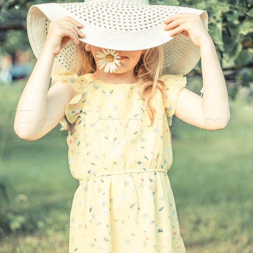 Yellow little lady