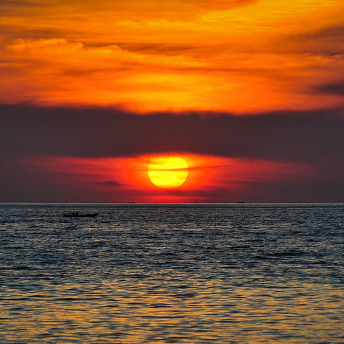 Di Ujung Senja