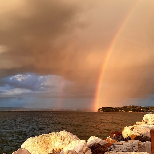 Magic rainbow