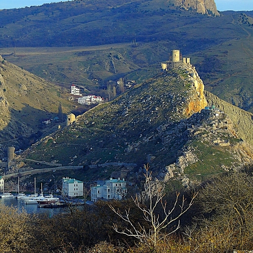 Балаклава. Средневековая Генуэзская крепость