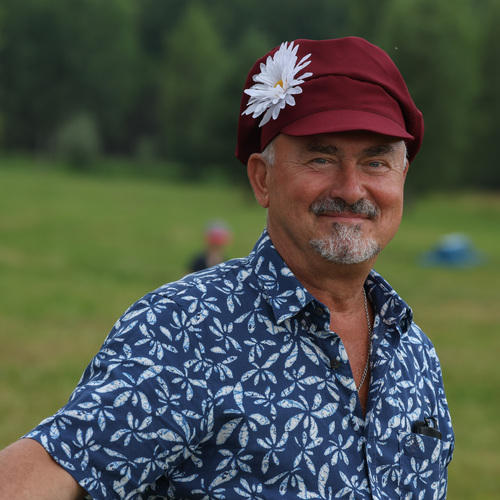 Photo #14041838