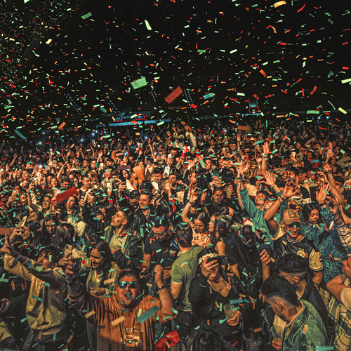 Photo #14043368