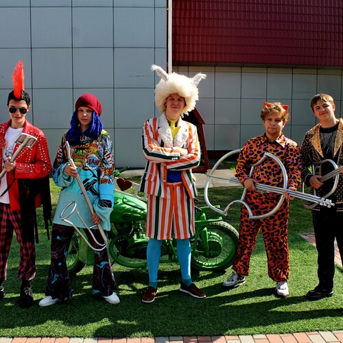 Photo #14043624